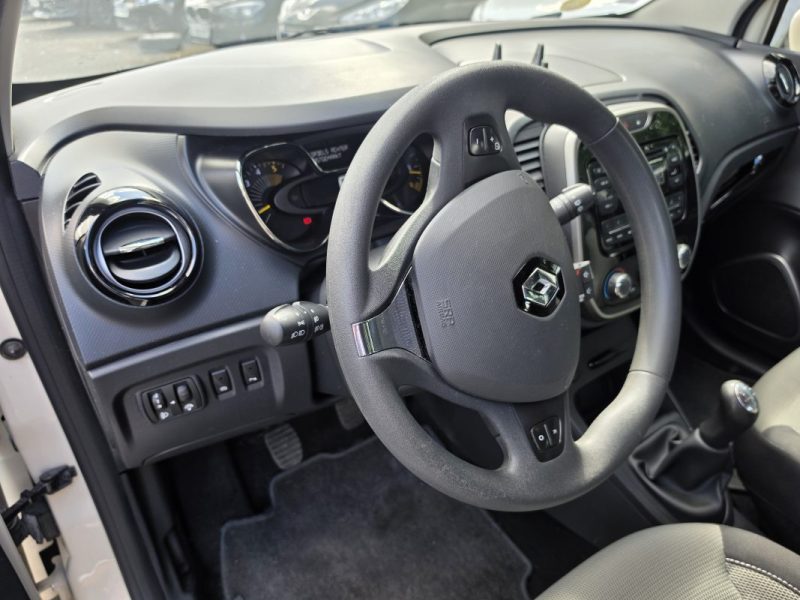 RENAULT CAPTUR  1.5 DCI 90 CH 4 CH FISCAUX  LIFE 2013