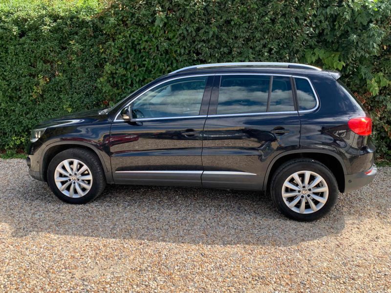 VOLKSWAGEN TIGUAN 2.0 TDI 140 4X2 BLUEMOTION 2013