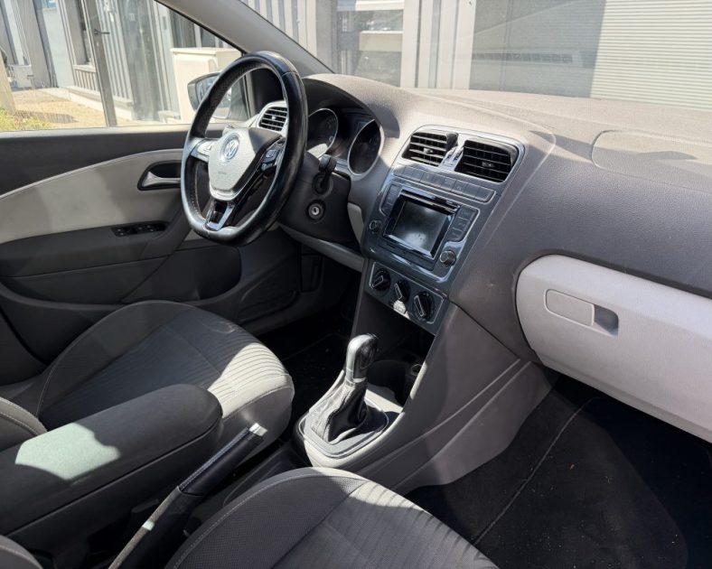 VOLKSWAGEN Polo 1.4 TDI 90 ch DSG7 - Boite auto - Distribution neuve - ENTRETIEN COMPLET