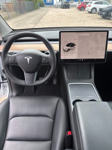 TESLA MODEL Y LONG RANGE DUAL MOTOR AWD 