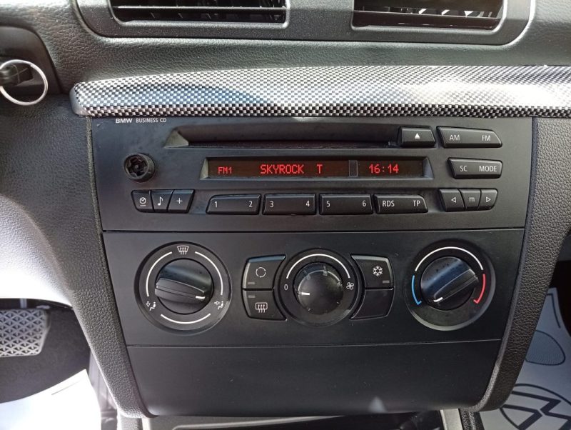 BMW SERIE 1 116I 2009