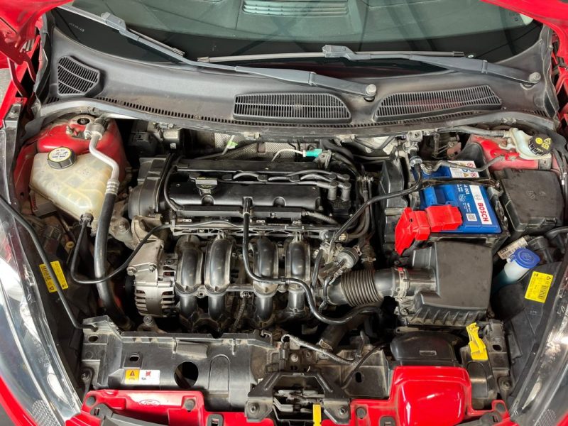 🚗 FORD FIESTA 1.25 82ch ⚙️ TITANIUM ❄️ Climatisation 📡 Radars de recul 👤 1ère main