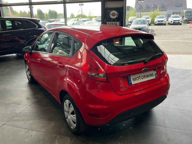 🚗 FORD FIESTA 1.25 82ch ⚙️ TITANIUM ❄️ Climatisation 📡 Radars de recul 👤 1ère main