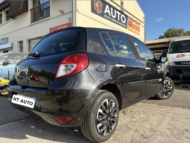✅RENAULT CLIO III 1.2 i 75ch PHASE 2 TOMTOM CLIO 3✅