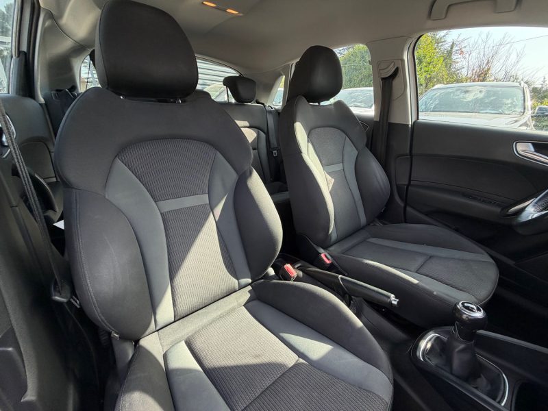 AUDI A1 1.0 TFSI 82CH
