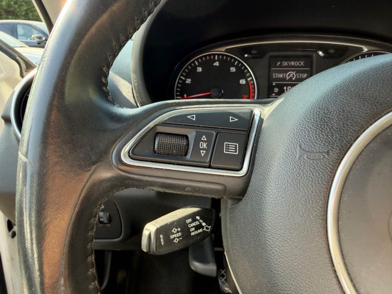 AUDI A1 1.0 TFSI 82CH