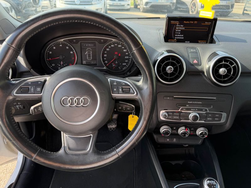 AUDI A1 1.0 TFSI 82CH