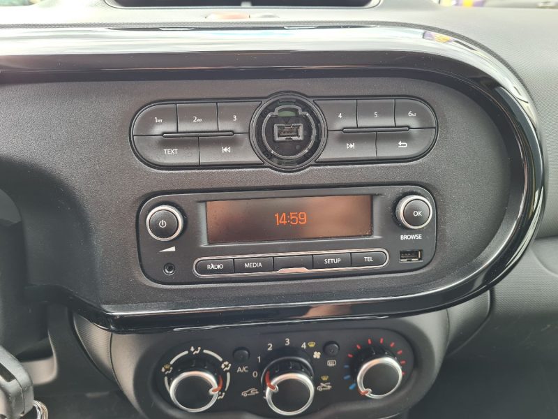 TRES BELLE RENAULT TWINGO RENAULT TWINGO III 1.0 SCE 70 ENERGY LUXE 2014