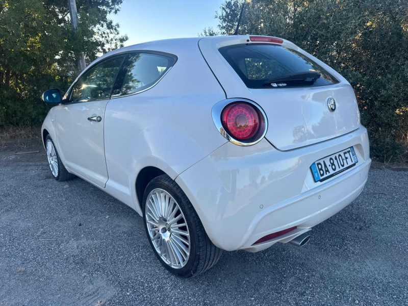 ALFA ROMEO MITO 1.4 ESSENCE 105 Cv DISTINCTIVE