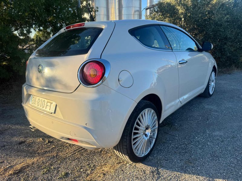 ALFA ROMEO MITO 1.4 ESSENCE 105 Cv DISTINCTIVE