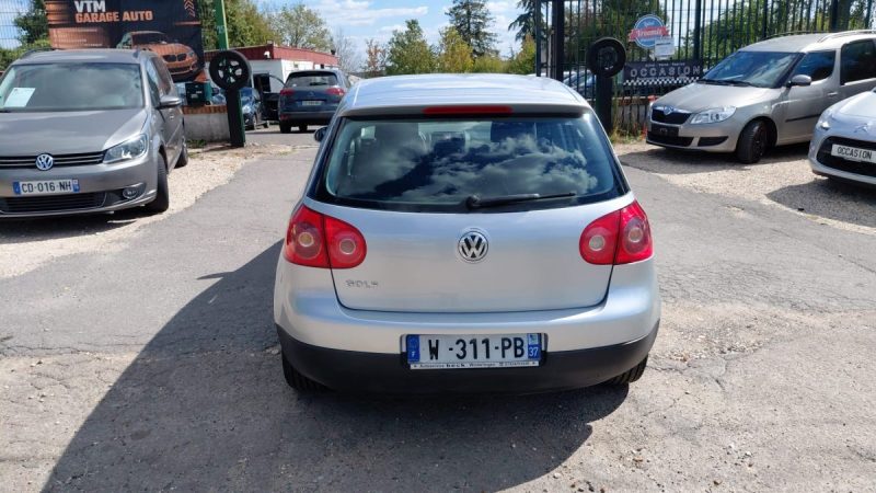 VOLKSWAGEN GOLF V 1.4 80 CH  undefined