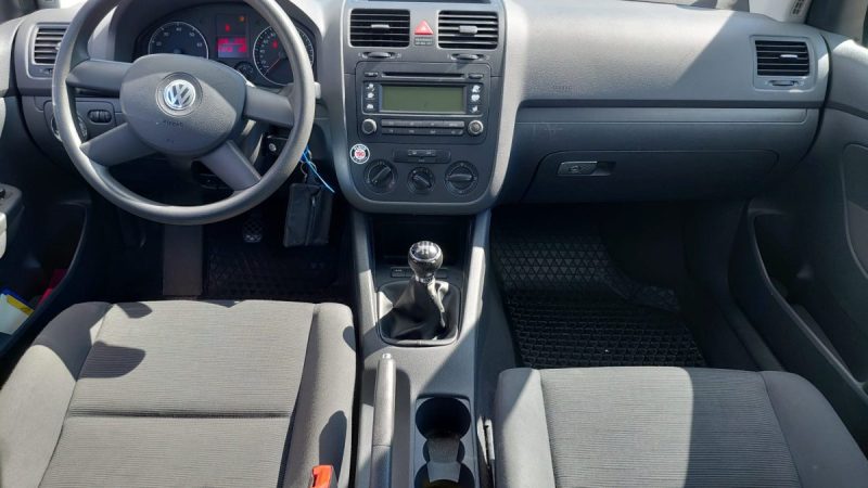 VOLKSWAGEN GOLF V 1.4 80 CH  undefined