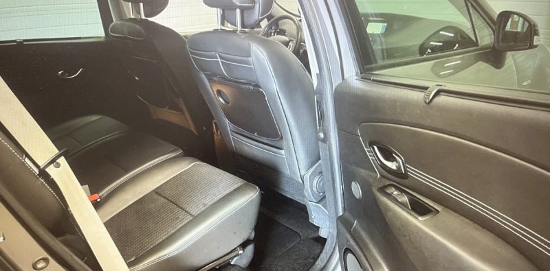 RENAULT MEGANE SCENIC 3 DCI 110 BOSE 2011