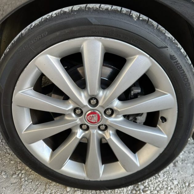 JAGUAR XF 3.0 V6 PORTFOLIO 2010