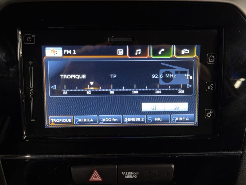 SUZUKI VITARA 1.4 HYBRID 130 Cv - APPLE & ANDROID / CAMERA - GARANTIE 12 MOIS NATIONALE 