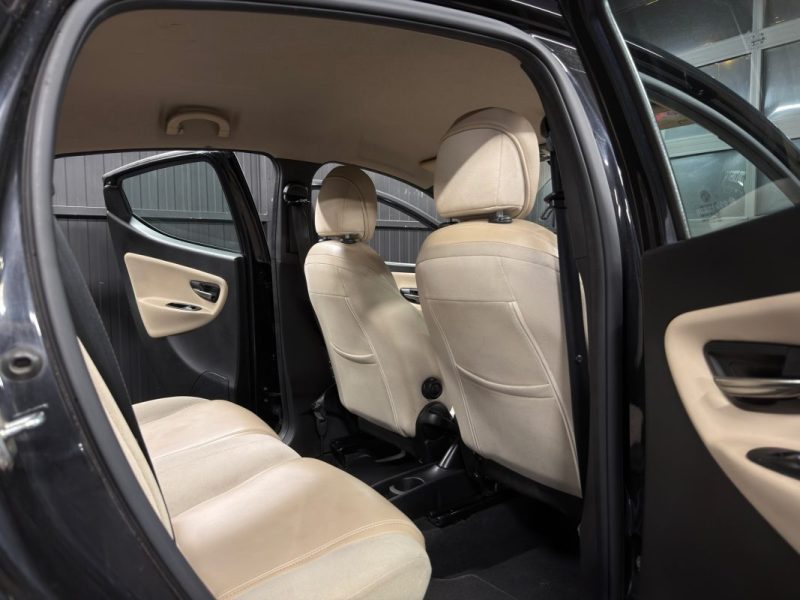 LANCIA YPSILON 0.9 85 Cv - CRIT'AIR 1 / CLIMATISATION - GARANTIE 12 MOIS NATIONALE 