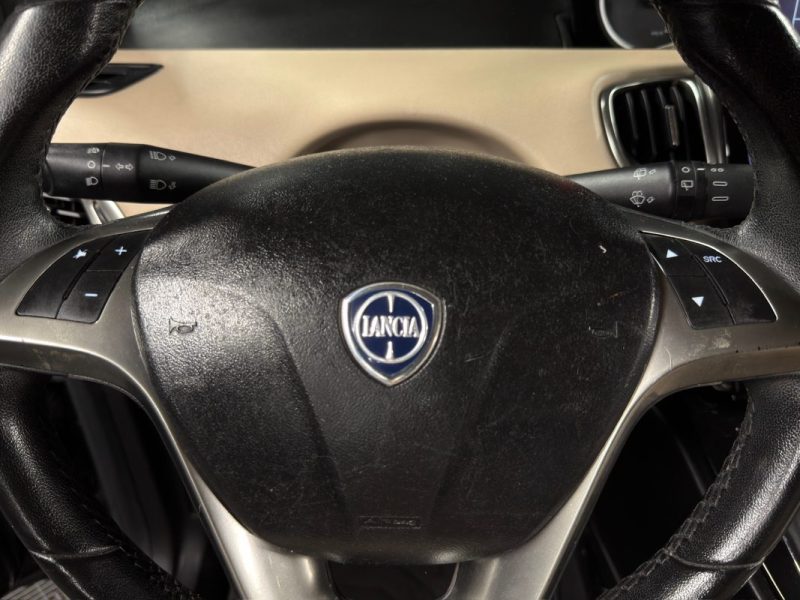 LANCIA YPSILON 0.9 85 Cv - CRIT'AIR 1 / CLIMATISATION - GARANTIE 12 MOIS NATIONALE 
