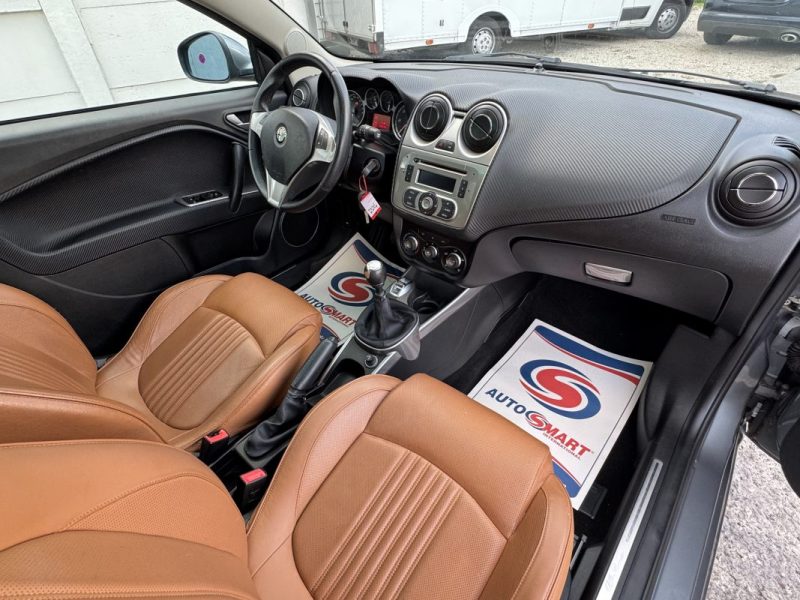 ALFA ROMEO MITO 1.3 JTD 90Ch PACK SPORT FULL OPTIONS CLIM/CUIR/TOIT 1er MAIN 