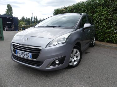 PEUGEOT 5008 1.6 BLUEHDI 120 BVA STYLE 7PL 2016