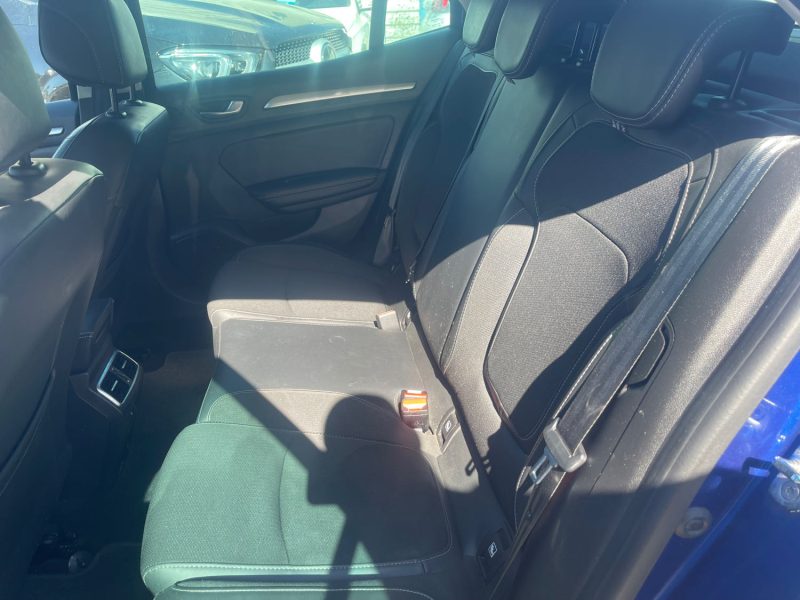 RENAULT MEGANE IV BERLINE TCE 140 EDC 21 INTENS 111MKM  