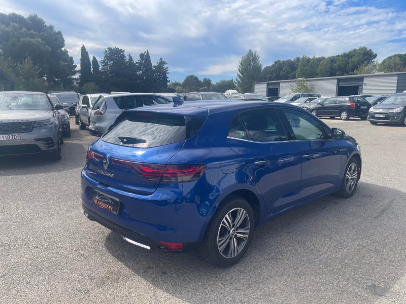 RENAULT MEGANE IV BERLINE TCE 140 EDC 21 INTENS 111MKM  