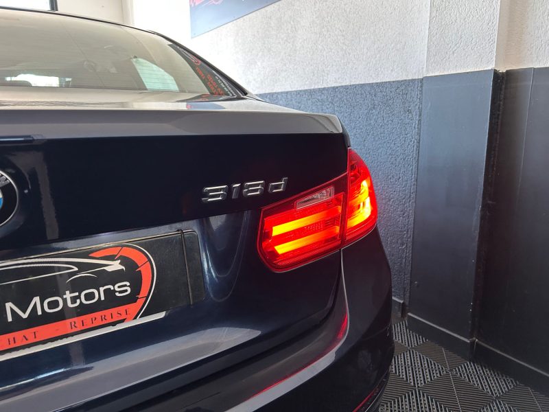 BMW 318D 143 LUXURY F30