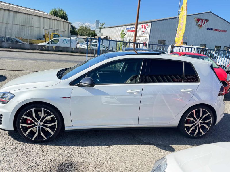 VOLKSWAGEN GOLF VII GTI PERFORMANCE 2.0I 230 DSG6 2015