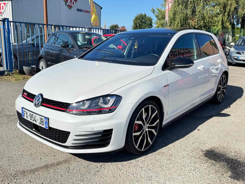 VOLKSWAGEN GOLF VII GTI PERFORMANCE 2.0I 230 DSG6 2015
