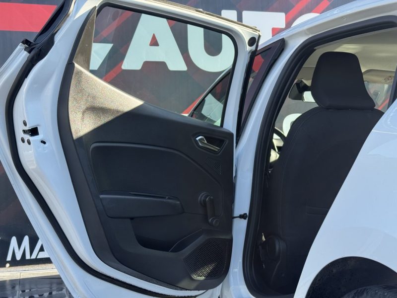 RENAULT CLIO V TCE 90 2023