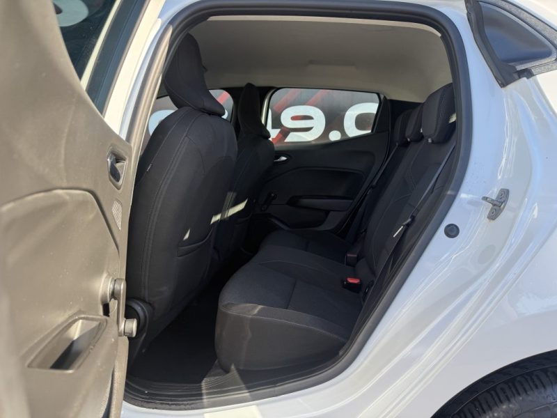 RENAULT CLIO V TCE 90 2023