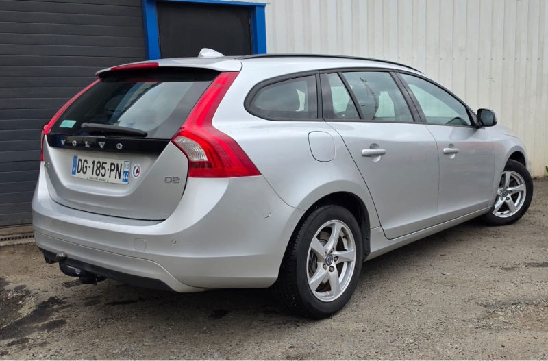 VOLVO V60 I 1.6 DIESEL KINETIC BOITE AUTO 2014