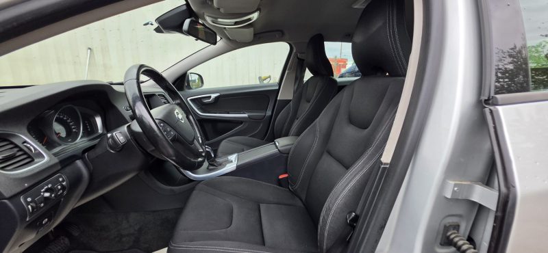 VOLVO V60 I 1.6 DIESEL KINETIC BOITE AUTO 2014
