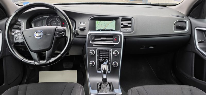 VOLVO V60 I 1.6 DIESEL KINETIC BOITE AUTO 2014