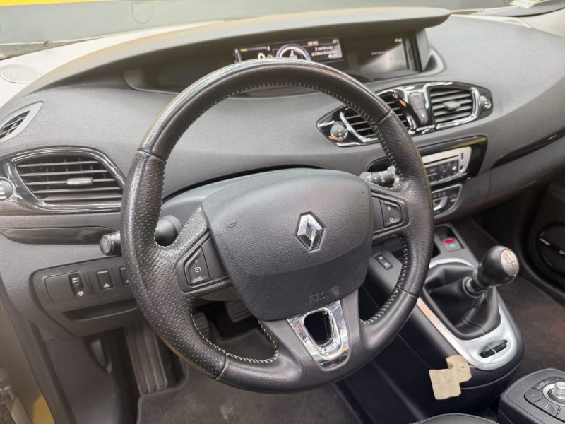 RENAULT GRAND SCENIC 1.6 DCI 130 ENERGY BOSE 