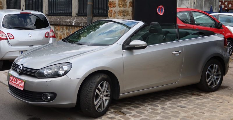 VOLKSWAGEN GOLF 1.2 TSI 105CH BLUEMOTION TECHNOLOGY CARAT 2011