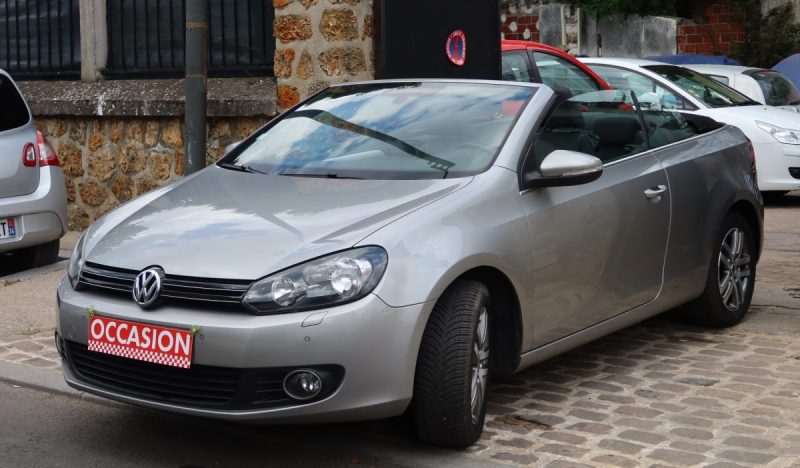 VOLKSWAGEN GOLF 1.2 TSI 105CH BLUEMOTION TECHNOLOGY CARAT 2011