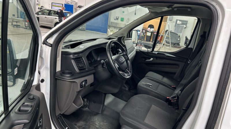 FORD TRANSIT CUSTOM L2H1 130CH LIMITED