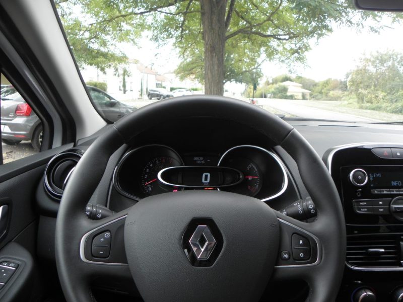 Renault  Clio IV 1.2 75CH Limited • 1 ère Main • Faible kilométrage