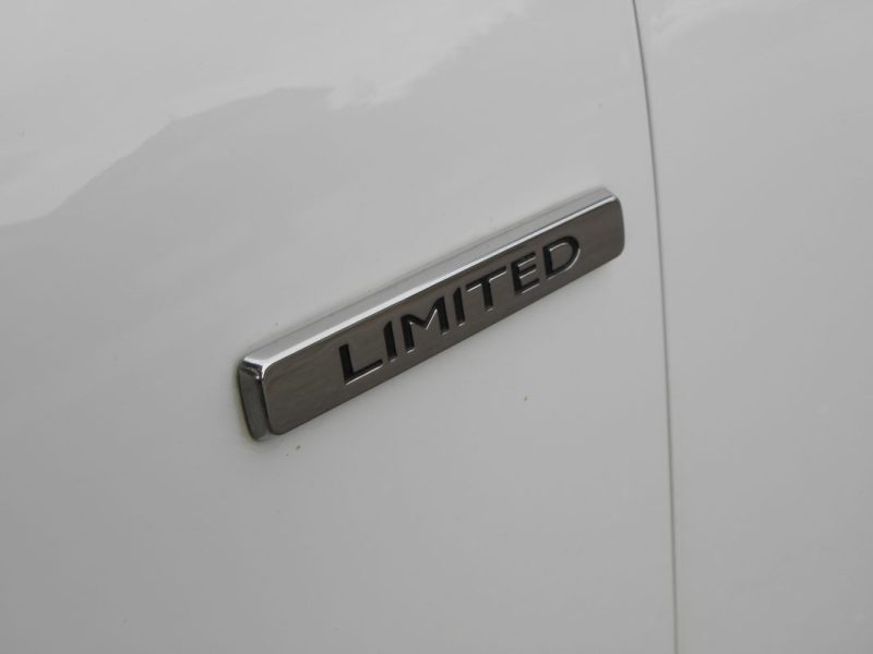 Renault  Clio IV 1.2 75CH Limited • 1 ère Main • Faible kilométrage