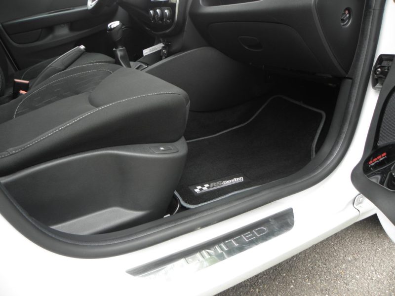 Renault  Clio IV 1.2 75CH Limited • 1 ère Main • Faible kilométrage