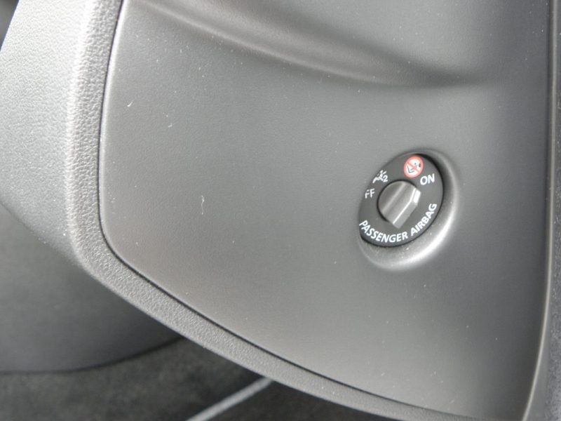 Renault  Clio IV 1.2 75CH Limited • 1 ère Main • Faible kilométrage