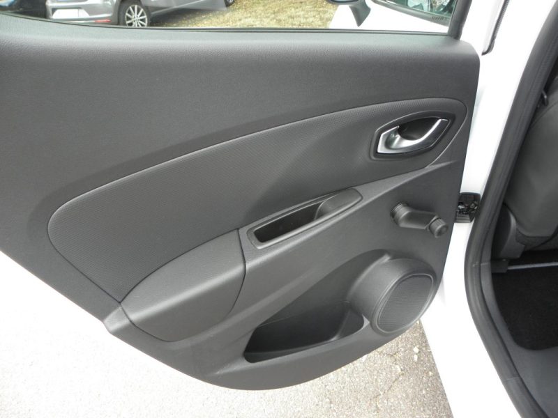 Renault  Clio IV 1.2 75CH Limited • 1 ère Main • Faible kilométrage