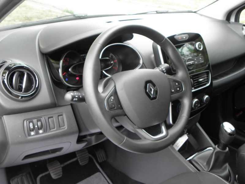 Renault  Clio IV 1.2 75CH Limited • 1 ère Main • Faible kilométrage