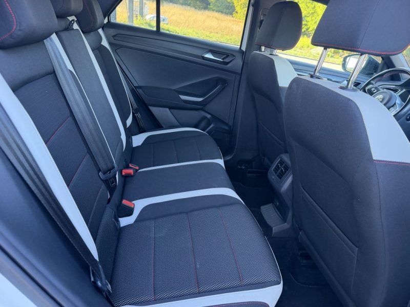 VOLKSWAGEN T-ROC R-LINE  Tdi 150