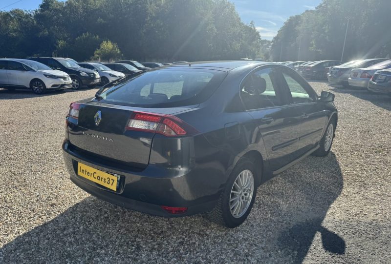 RENAULT LAGUNA III 1.5 DCI 110CV  2011