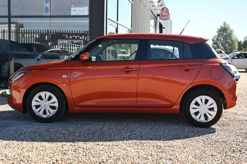 SUZUKI SWIFT ADVANTAG VI 1.2 VVT 83 CH HYBRID 11/2024