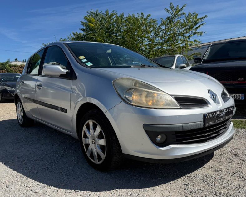 Rernault Clio 3 1.5 Dci 85 Ch Garantie