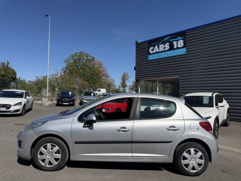 PEUGEOT 207 1.4 HDI 70 CH 2011
