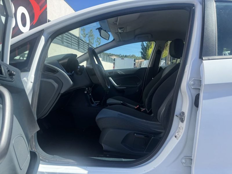 FORD FIESTA VI 1.6 TDCI 2009