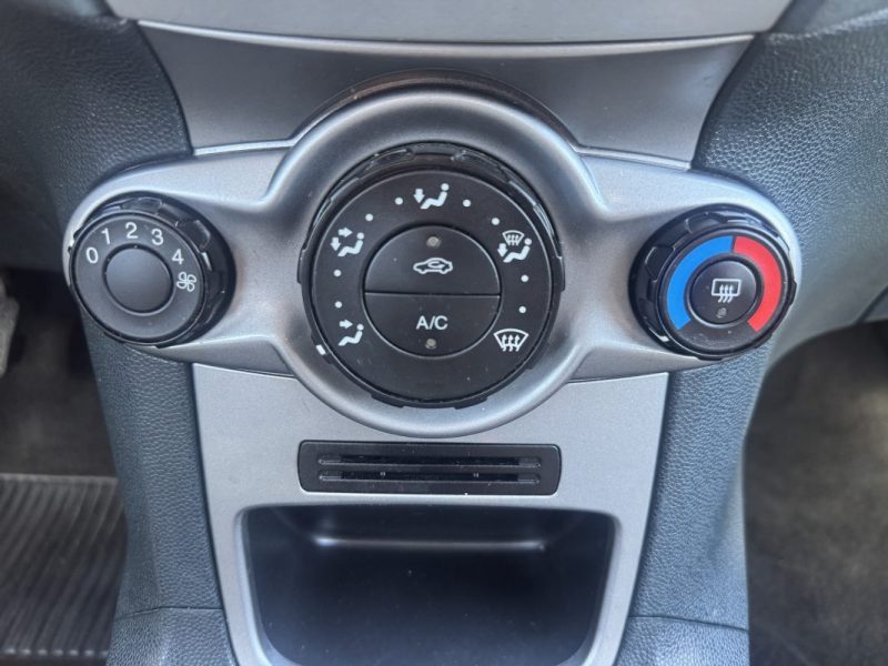 FORD FIESTA VI 1.6 TDCI 2009